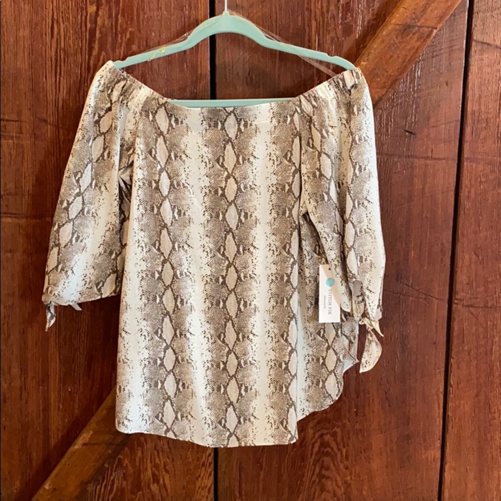 Snake print blouse -NWT